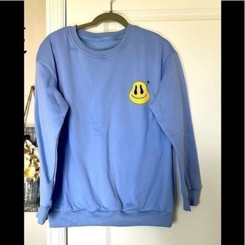 Blue pullover happy face sweatshirt